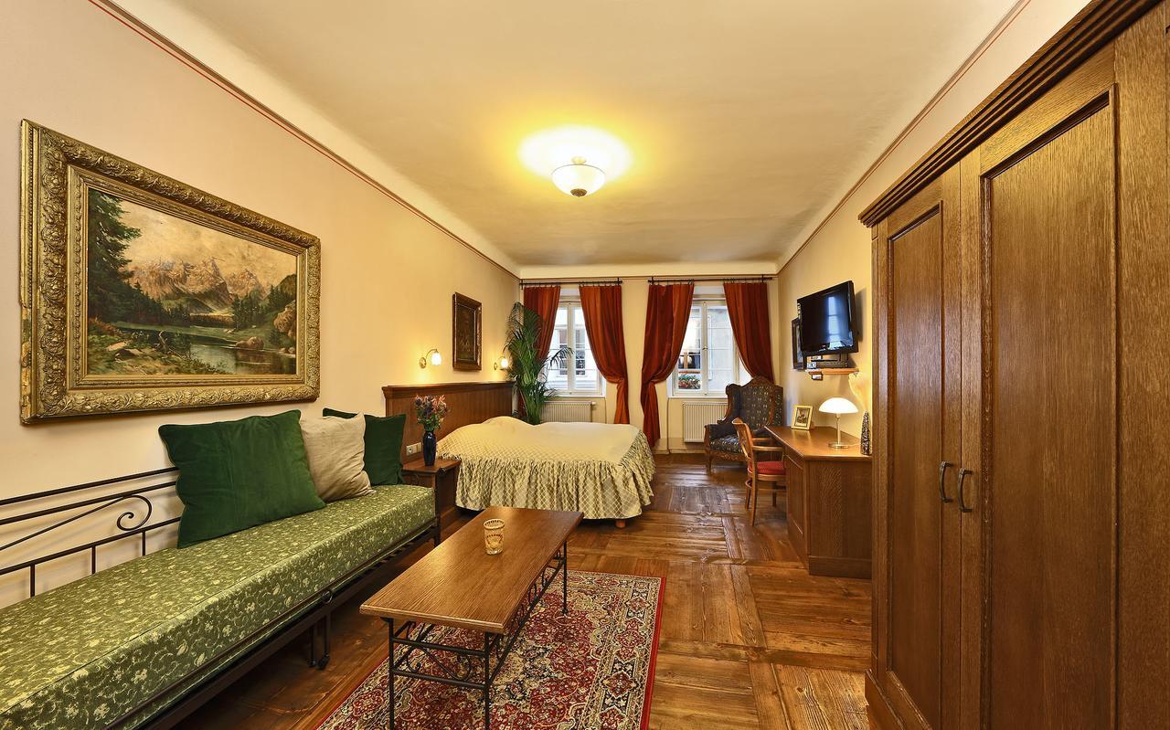 Hotel Edward Kelly Чески-Крумлов Экстерьер фото