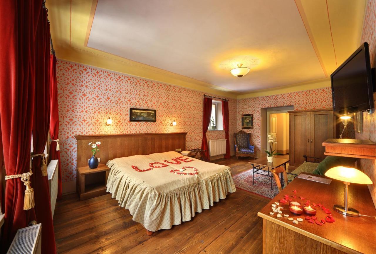 Hotel Edward Kelly Чески-Крумлов Экстерьер фото